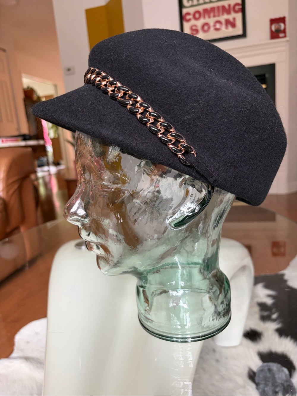 Black Chain-Trim bakerboy Wool Cap - Nine West